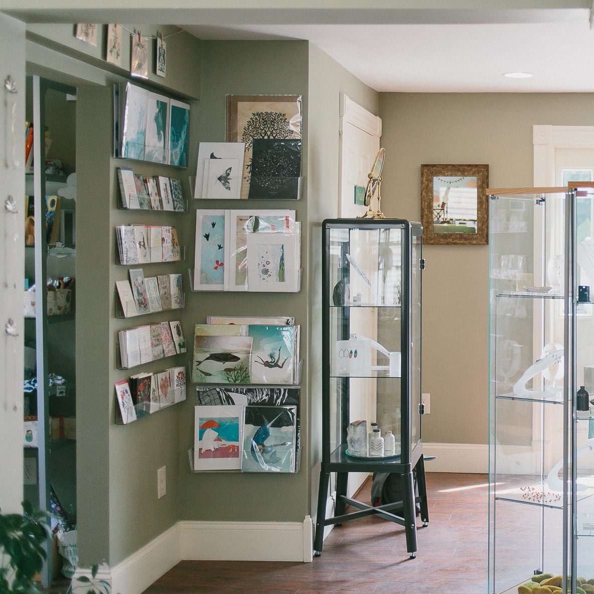 Cards, Artwork & Gifts