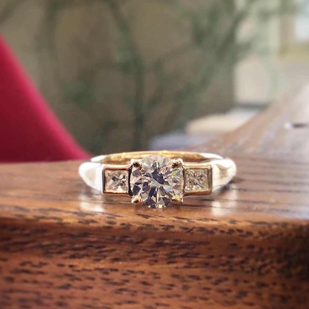 Upcycled 14K Yellow Gold Mounting for Round & Princess Cut Diamonds