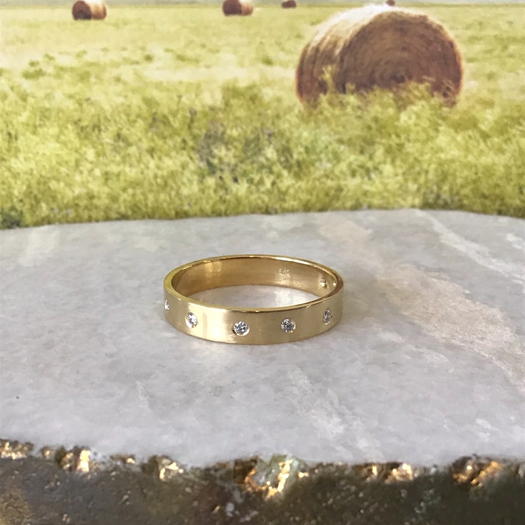 18K Yellow Gold Band with Flush Mounted Diamonds  